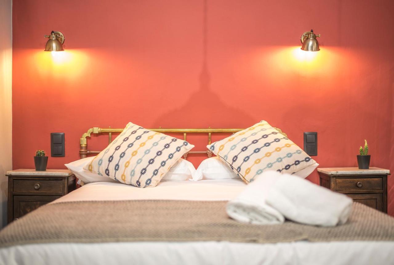 Manuel De La Capilla Hotel Arbuniel